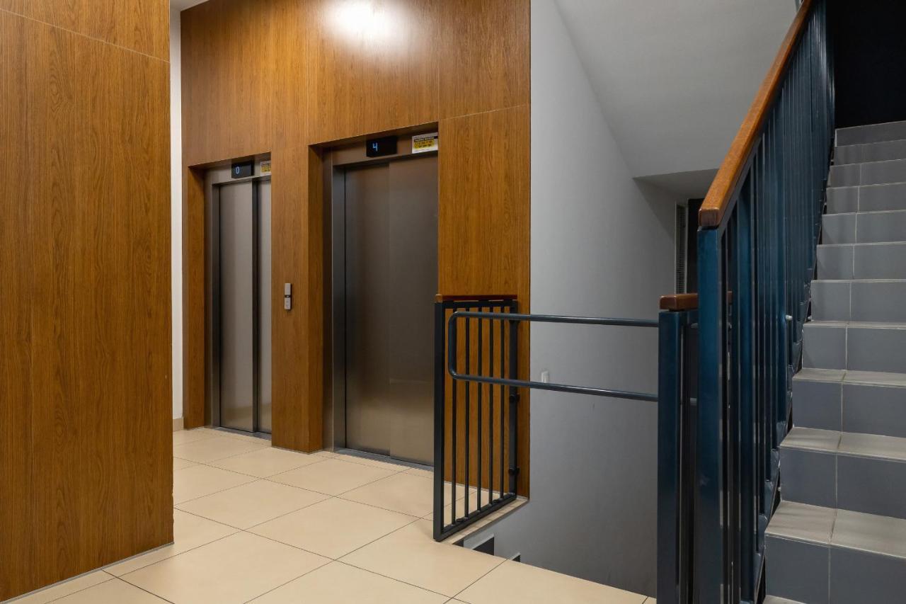 Osiedle Avia Harmonious With Balcony & Parking Cracow By Renters Prestige * Krakau